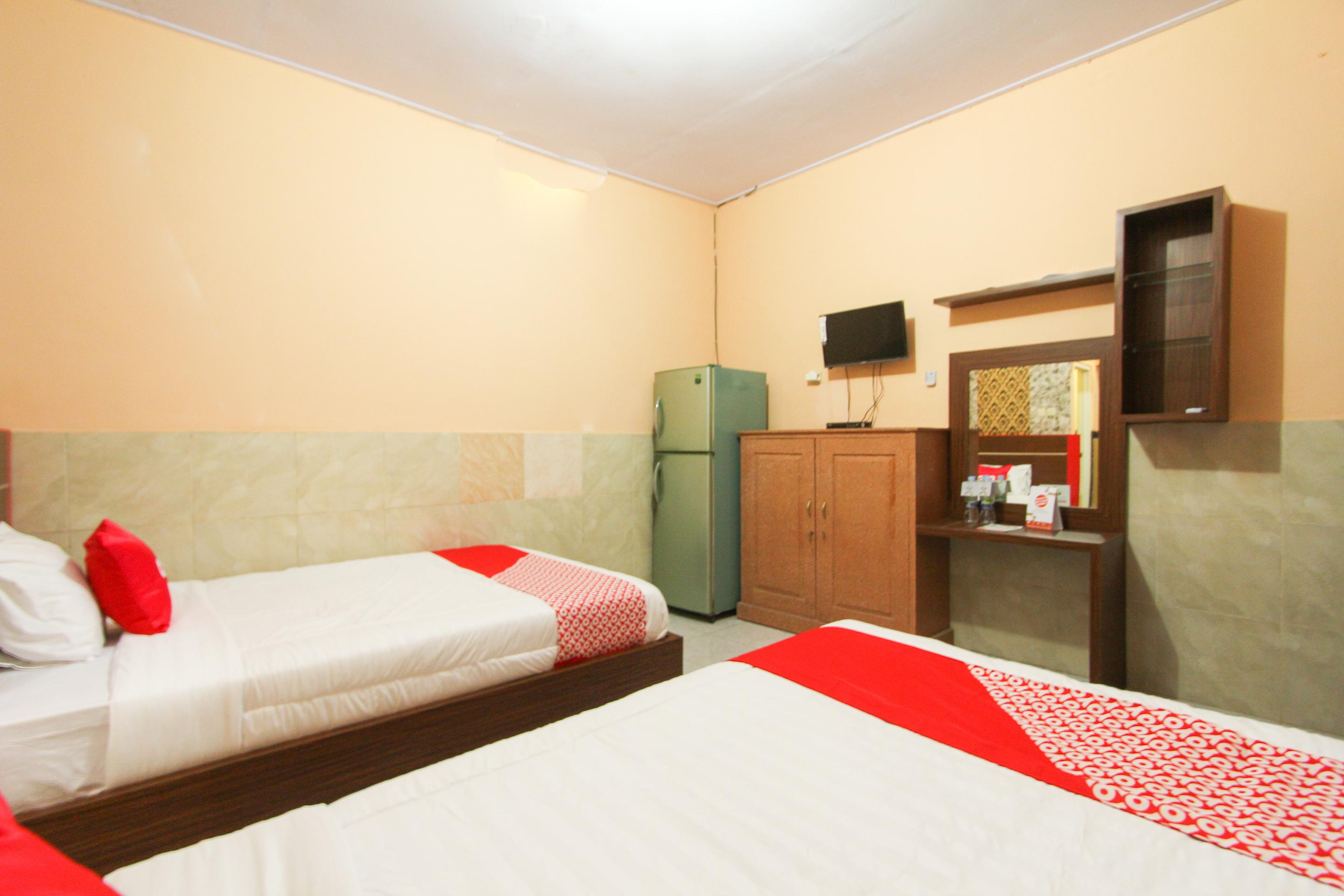 Hotel Oyo 1594 Al Firdausi Banyuwangi (East Java)